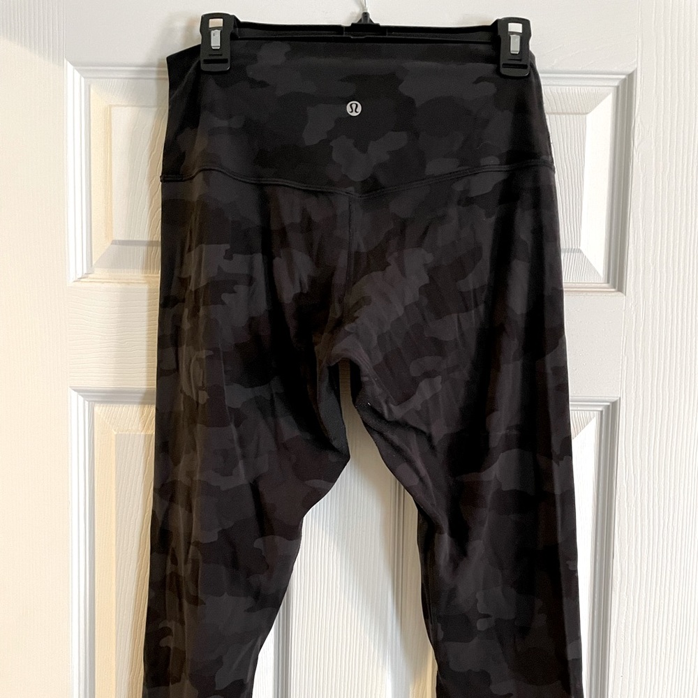 Lululemon Align 25” Size 10✨